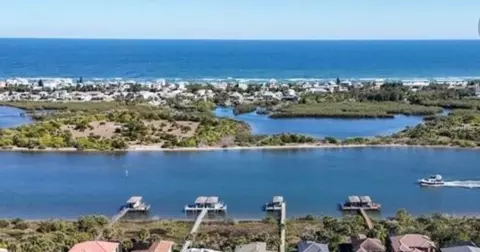 36 N Riverwalk Dr, Palm Coast, FL 32137