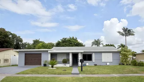 3115 NW 82nd St, Miami, FL 33147