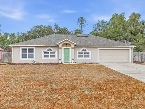 4 Rolls Royce Ct S, Palm Coast, FL 32164
