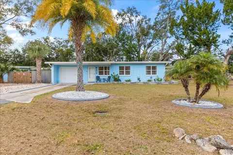 450 Card Ave, Holly Hill, FL 32117