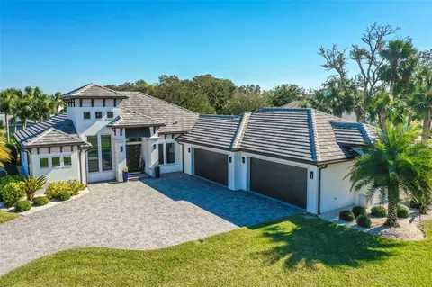 100 Seaside Pt, Flagler Beach, FL 32136