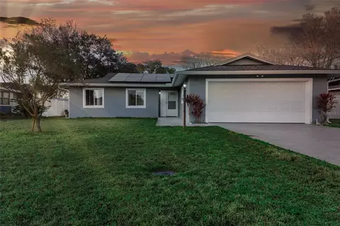 13 Belleaire Dr, Palm Coast, FL 32137