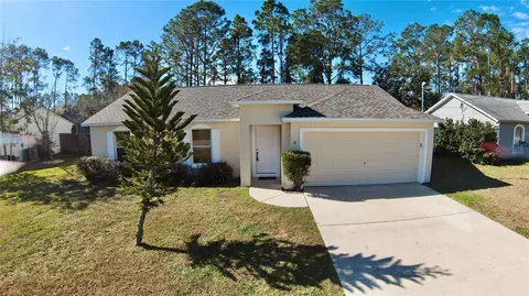 8 Ripcord Ln, Palm Coast, FL 32164