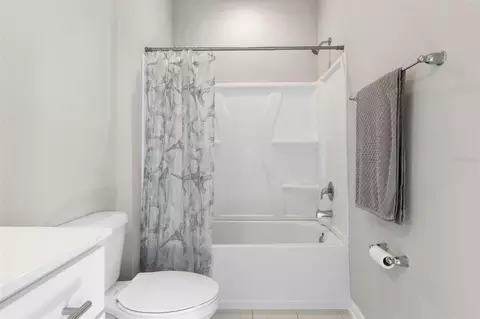 Bath - 363 Brandon Lakes Dr, Saint Augustine, FL 32092 photo 3 of 5
