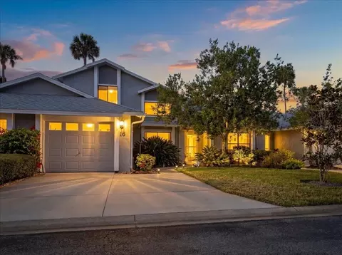 16 Lake Forest Ct N, Palm Coast, FL 32137
