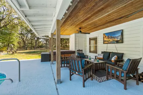 Exterior - 998 County Road 302, Bunnell, FL 32110 photo 6 of 15