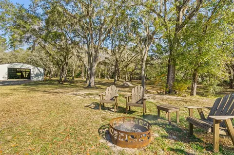Exterior - 998 County Road 302, Bunnell, FL 32110 photo 5 of 15