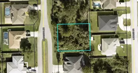 74 La Mancha Dr, Palm Coast, FL 32137