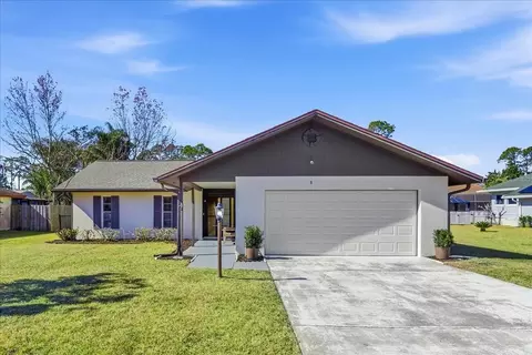 8 Berkshire Ln, Palm Coast, FL 32137
