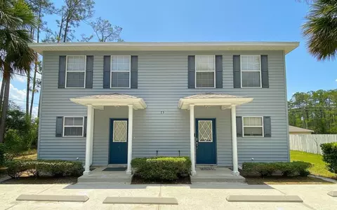 23 Regent Ln #A&B, Palm Coast, FL 32164