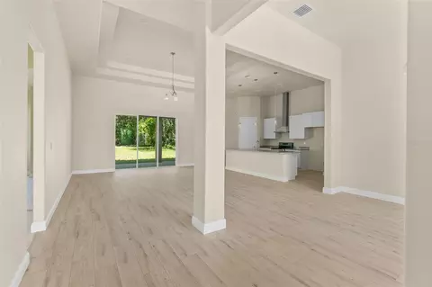 Living - 1740 Hickory Ln, Saint Augustine, FL 32080 photo 1 of 9