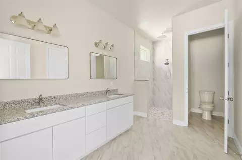 Bath - 1740 Hickory Ln, Saint Augustine, FL 32080 photo 1 of 3