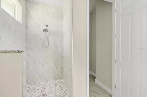 Bath - 1740 Hickory Ln, Saint Augustine, FL 32080 photo 2 of 3