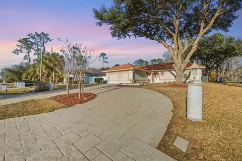 39 Price Ln, Palm Coast, FL 32164