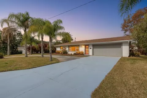 19 Woodhaven Cir, Ormond Beach, FL 32176