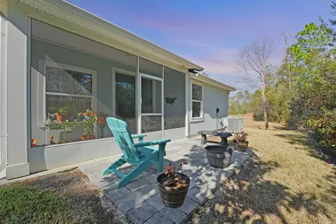 Exterior - 8 Ace Ct, Bunnell, FL 32110 photo 6 of 7