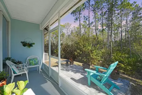 Exterior - 8 Ace Ct, Bunnell, FL 32110 photo 4 of 7