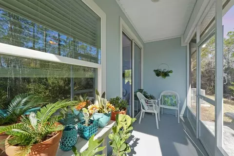 Exterior - 8 Ace Ct, Bunnell, FL 32110 photo 3 of 7