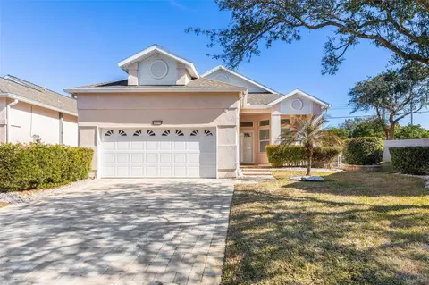 204 Sea Woods Dr N, Saint Augustine, FL 32080