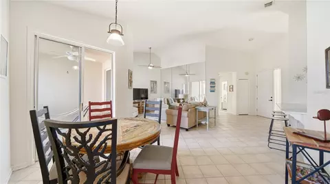 Dining - 705 Augusta Cir #705, Saint Augustine, FL 32086 photo 3 of 4