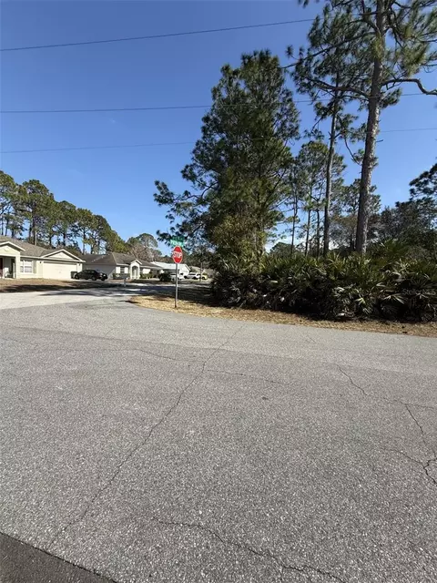 34 Pier Ln, Palm Coast, FL 32164