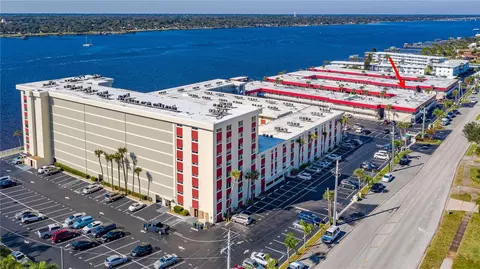 2901 N Halifax Ave #220, Daytona Beach, FL 32118