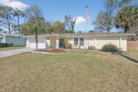 4 Blakeview Ct, Palm Coast, FL 32137