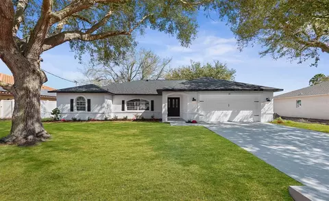 15 Fairbank Ln, Palm Coast, FL 32137