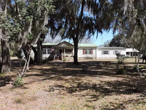 148 Denver Rd, Crescent City, FL 32112