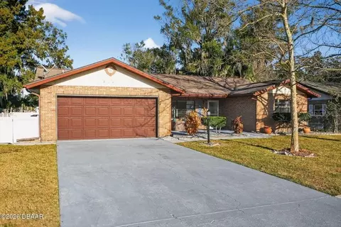 2001 Kenilworth Ave, South Daytona, FL 32119
