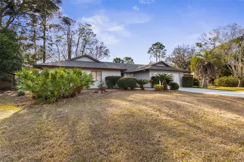 322 Wellington Dr, Palm Coast, FL 32164