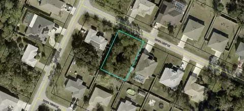 4 Royal Leaf Ln, Palm Coast, FL 32164