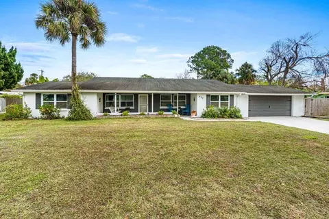 925 Flagler Ave, Edgewater, FL 32132