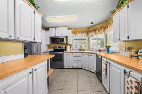 217 Schooner Ave, Edgewater, FL 32141 photo 11
