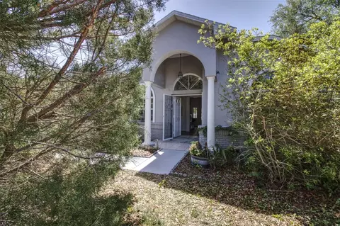 2 Seagirt Ct, Palm Coast, FL 32164