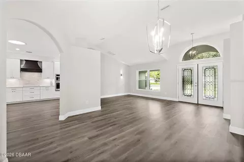 Living - 7 Traceway Ct, Ormond Beach, FL 32174 photo 1 of 4