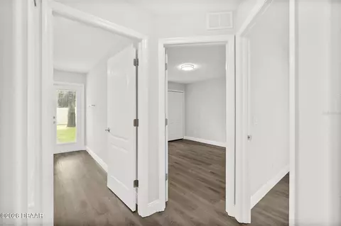 Entry Way - 7 Traceway Ct, Ormond Beach, FL 32174 photo 2 of 2