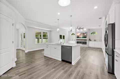 Kitchen - 7 Traceway Ct, Ormond Beach, FL 32174 photo 4 of 4