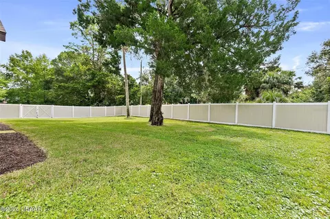 Exterior - 7 Traceway Ct, Ormond Beach, FL 32174 photo 7 of 13