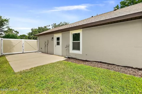 Exterior - 7 Traceway Ct, Ormond Beach, FL 32174 photo 9 of 13