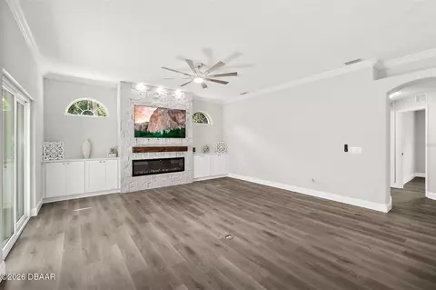 Living - 7 Traceway Ct, Ormond Beach, FL 32174 photo 3 of 4