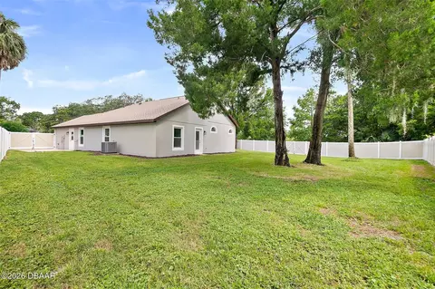 Exterior - 7 Traceway Ct, Ormond Beach, FL 32174 photo 8 of 13