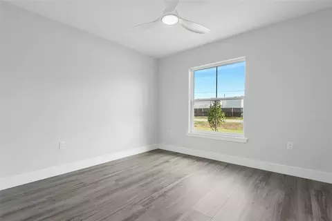 Bedroom - 261 S Main St, Bunnell, FL 32110 photo 5 of 6