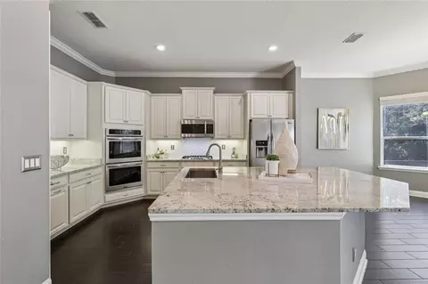 Kitchen - 544 Enrede Ln, Saint Augustine, FL 32092 photo 2 of 4