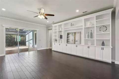 Living - 544 Enrede Ln, Saint Augustine, FL 32092 photo 4 of 8