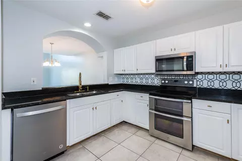 Kitchen - 3072 Ocean Shore Blvd, Ormond Beach, FL 32176 photo 3 of 3