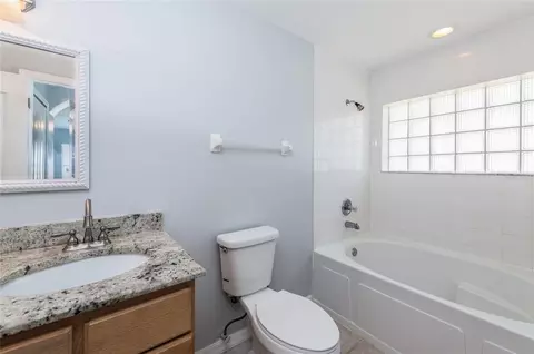 Bath - 3072 Ocean Shore Blvd, Ormond Beach, FL 32176 photo 4 of 6