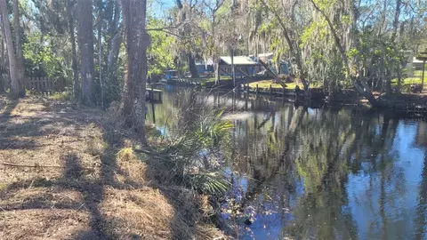 55813 Sam St, Astor, FL 32102 photo 5