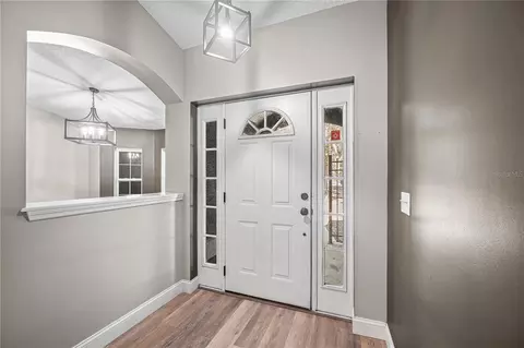 Entry Way - 2950 Kings Rd, Saint Augustine, FL 32086 photo 2 of 3