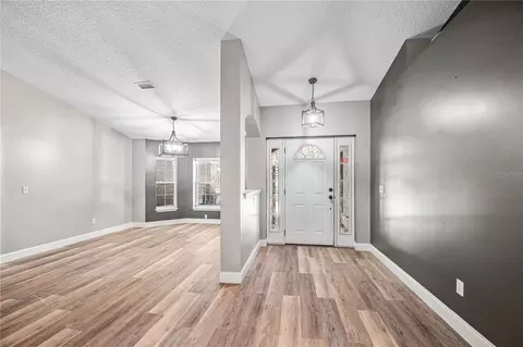 Entry Way - 2950 Kings Rd, Saint Augustine, FL 32086 photo 3 of 3